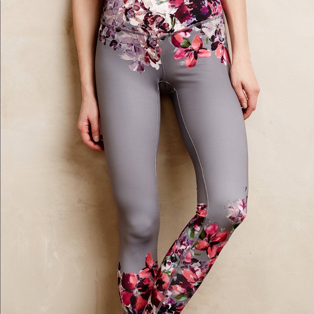 MAKE AN OFFER🥰 Floral Anthropologie Leggings